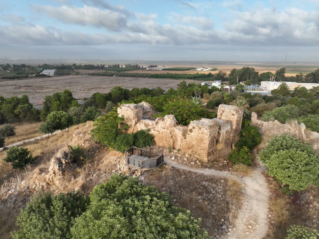 גן לאומי תל קאקון